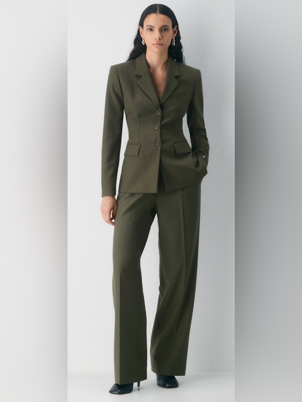 Babaton Satandout blazer dark olive size 4
